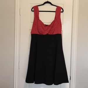 Torrid sz 20 Pin-up, Minnie Mouse Dress, Red and White Polka Dot and Black Skirt